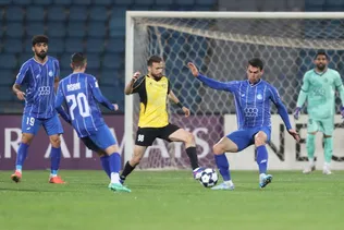 لیگ قهرمانان آسیا|حذف استقلال با شاهکار‌های «فرعباسی»/ الحسین ساپینتو را به سمت برکناری هدایت کرد