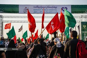 خدمت&zwnj;رسانی بیمارستان سیار برکت در عمود ۹۸۹ طریق الحسین