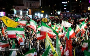مردم با وجود مشکلات معیشتی همچنان پای دفاع از استقلال کشور ایستاده‌اند/ منابع کشور باید شفاف و عادلانه مدیریت شود