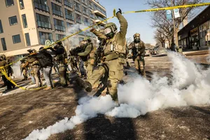 اعتراضات مردم به جنایت پلیس آمریکا