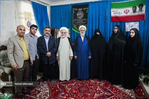 دیدار با خانواده شهید نخبه علی خدایاری