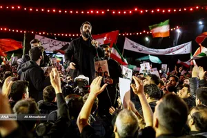 احیای شب بیست و سوم رمضان - میدان انقلاب