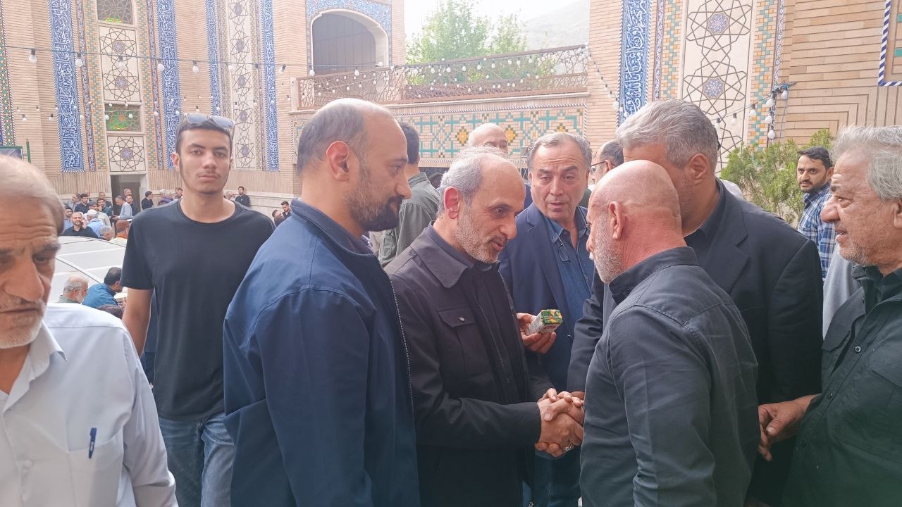 مراسم بزرگداشت سپهبد شهید حاج محمد پاکپور/ حضور خیل عظیم مردم در مراسم + فیلم