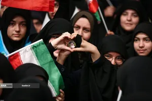 دیدار دانش&zwnj;آموزان و دانشجویان با رهبر معظم انقلاب