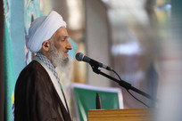 امام جمعه ساری: حضور آمریکا در منطقه تهدید و ناامنی برای کشورها است