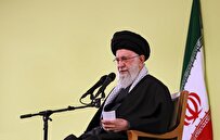 رهبر انقلاب: به برکت شهادت شهید زاهدی عظمت جمهوری اسلامی ایران ظاهر شد